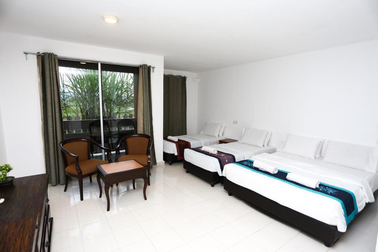 Pondok Muara Chalet Pantai Cenang  Exterior foto